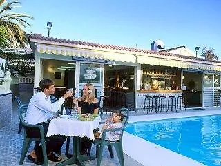Villas Macaro * 普拉亚戴尔雷安格莱斯